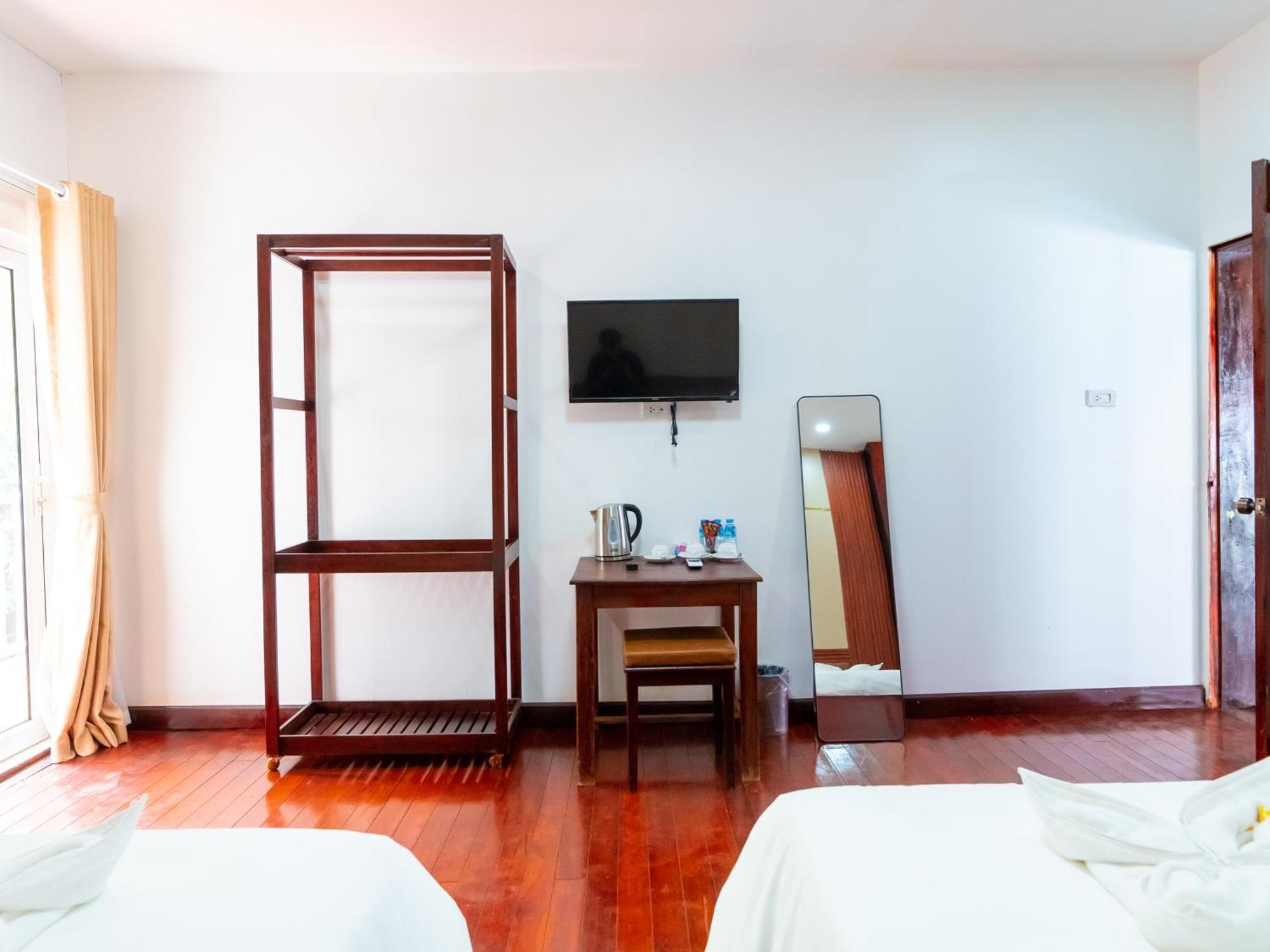 Vientiane Ruby Villa Hotel Exterior photo